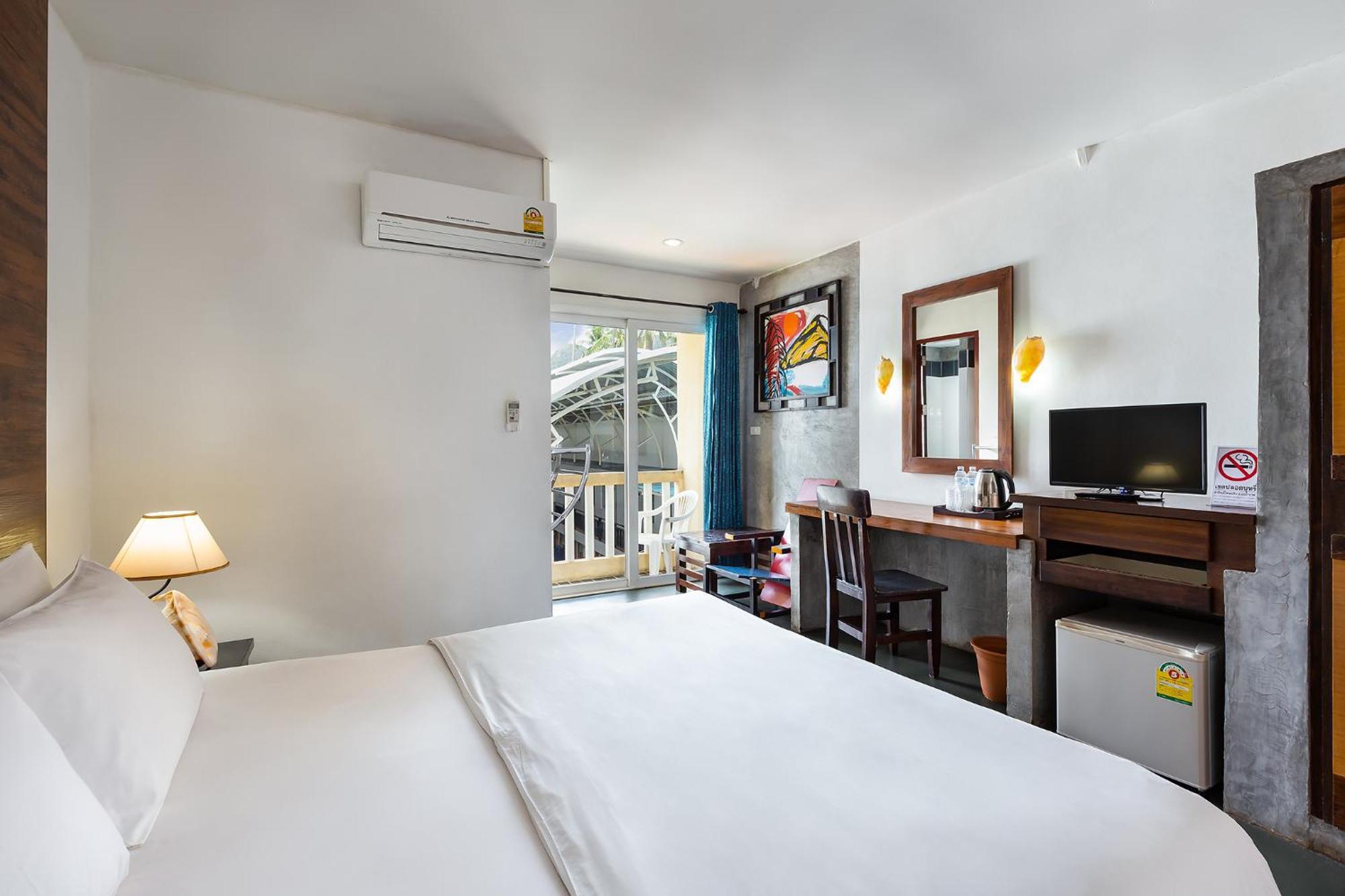 Pp Insula Hotel Kepulauan Phi Phi Bagian luar foto