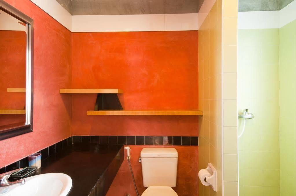 Pp Insula Hotel Kepulauan Phi Phi Bagian luar foto