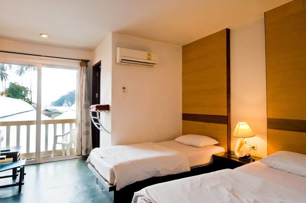 Pp Insula Hotel Kepulauan Phi Phi Bagian luar foto