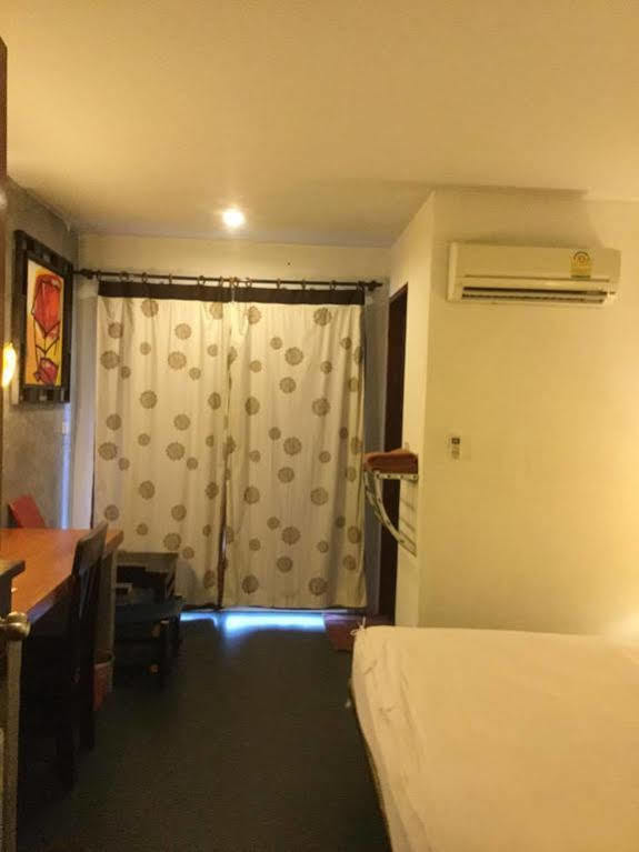 Pp Insula Hotel Kepulauan Phi Phi Bagian luar foto