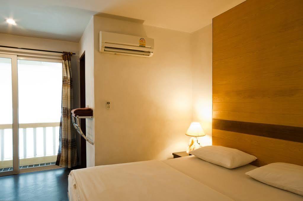 Pp Insula Hotel Kepulauan Phi Phi Bagian luar foto